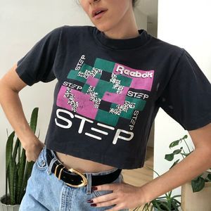 Vintage 80s 90s Reebok crop tee